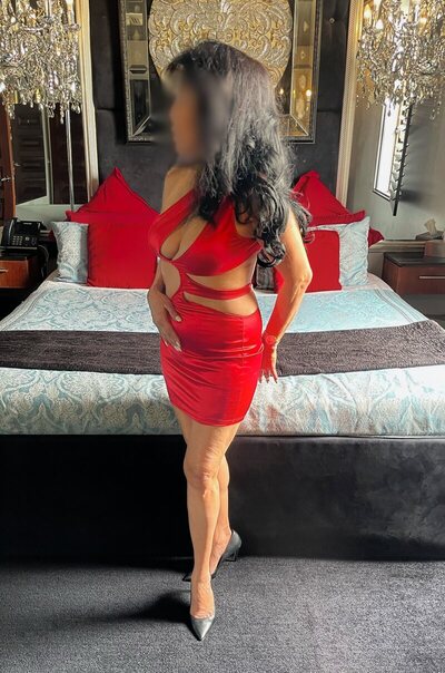 Claudia Lopez Canberra Escorts 2