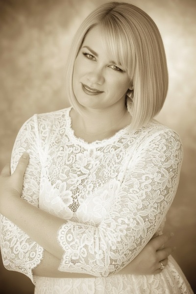 Gina Styles - Elite Bisexual Escort, Canberra ACT