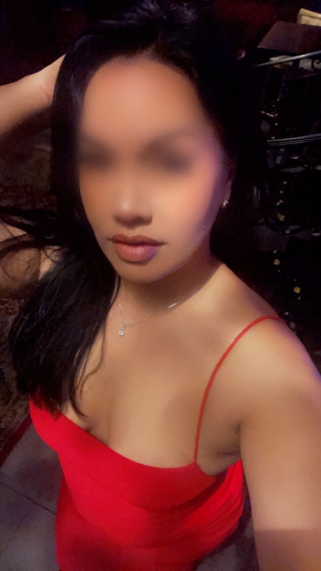 Charlee Diamond Perth Escorts 5