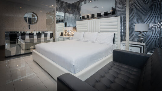 Langtrees VIP Perth - Madam Butterfly Room