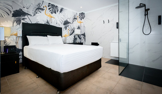 Langtrees VIP Perth - Elite Brothel, Perth WA - Golden Dreams Room