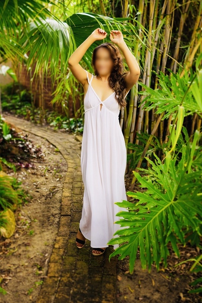 Nina Stone - Elite Escort - Langtrees VIP, Perth WA