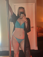 Trixie Canberra Escorts