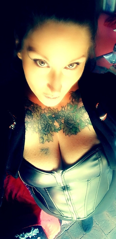Mistress Luchiea Queens Park BDSM Escorts 7