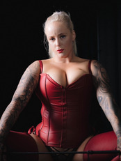 Miss Jayne is a professional dominatrix in Canberra ACT, Australia. Professional dominatrix with a p Canberra BDSM Escorts