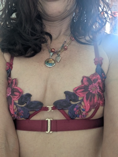 Tara Mae Newcastle Escorts 2