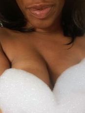 Livvie North Melbourne Escorts