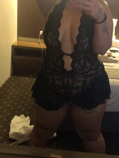 Yasmin can make you feel like a king get treated with royalty and excellence. Make your dirty fantas Bankstown Escorts