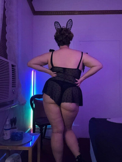 Rylee 23 Kilkenny Escorts 12
