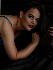 Delilah Siren Mackay Escorts