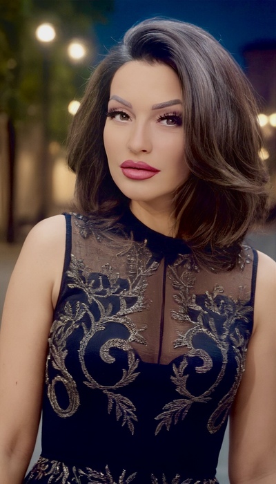 Stephanie Hunter - Elite Independent Touring Escort, Perth WA