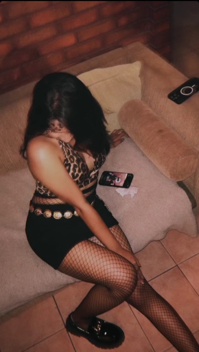 Yoon Central Macdonald Escorts 1