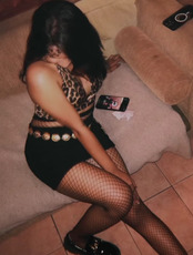 Yoon Central Macdonald Escorts