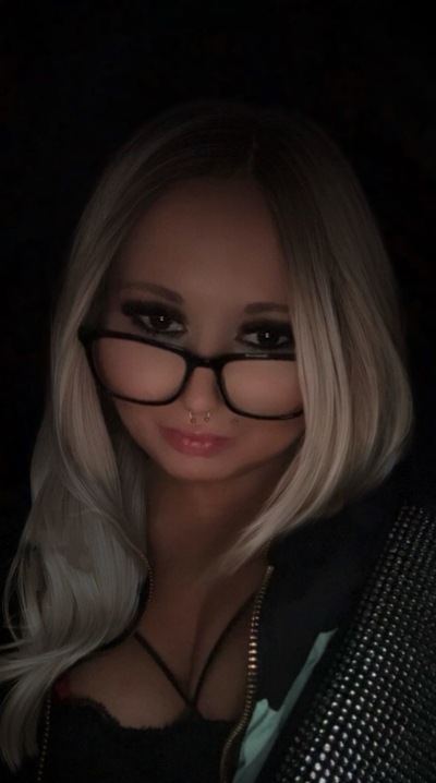 Taylah Pasadena - Bisexual Nympho Escort, Box Hill VIC