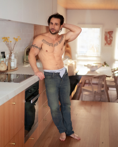 Axel Meridius Briar Hill Male Escorts 4