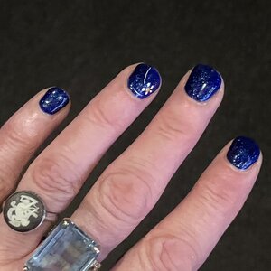 Perfectly manicured nails Lynn - Langtrees Reception