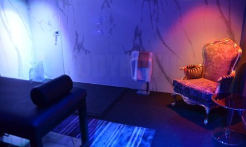 Bodyrotic massage room, blue dimmed light 